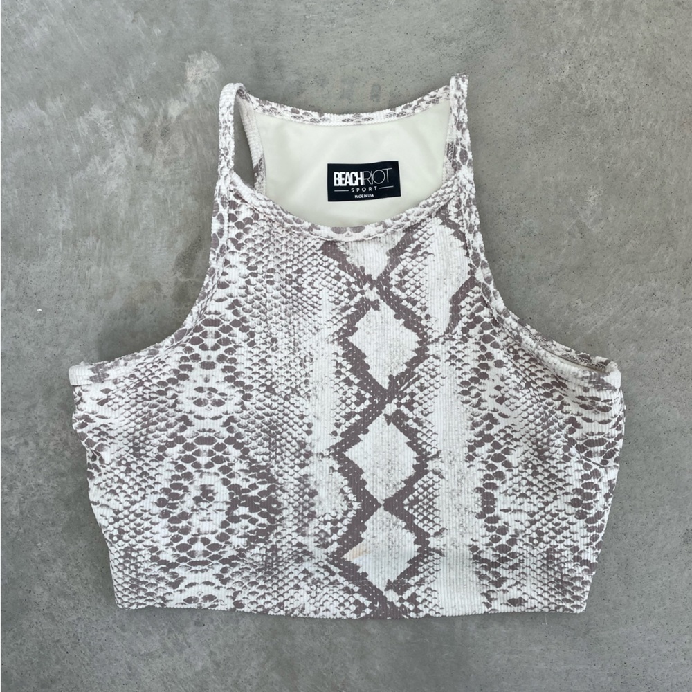 beach riot sports bra
